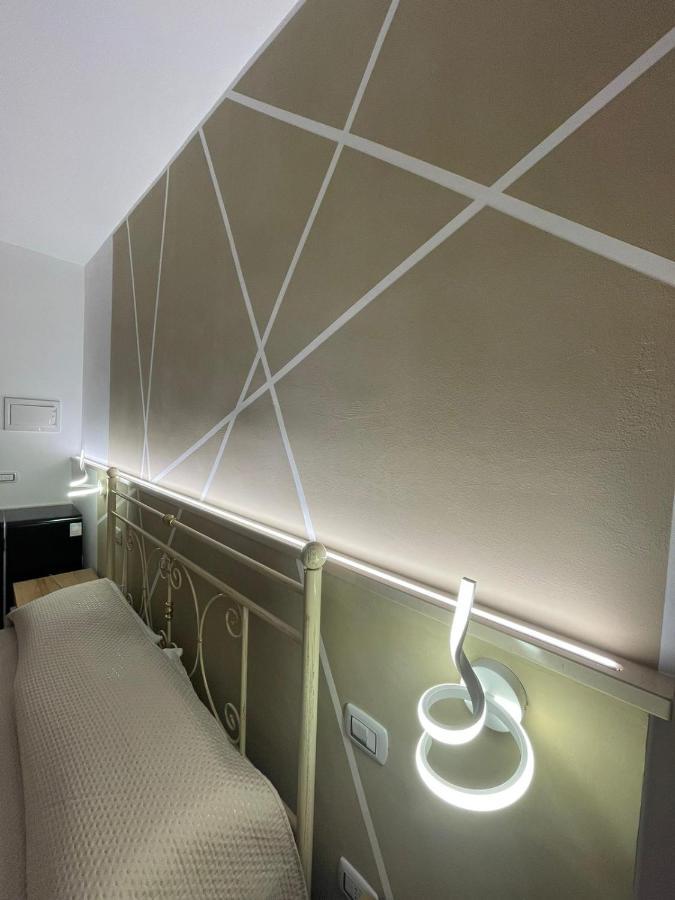 Allivigne Rooms & Pool โปลีญาโนอามาเร ภายนอก รูปภาพ
