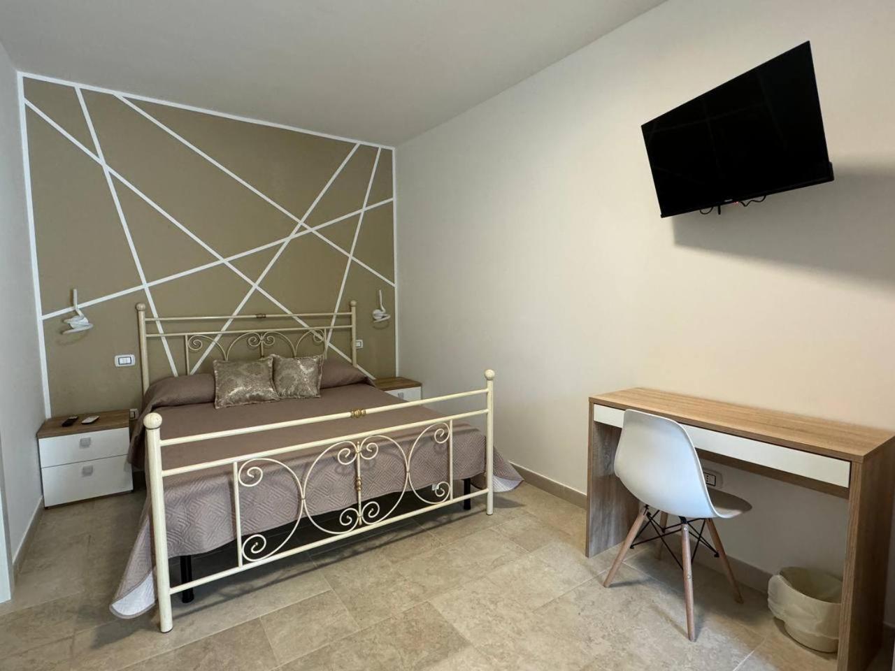 Allivigne Rooms & Pool โปลีญาโนอามาเร ภายนอก รูปภาพ