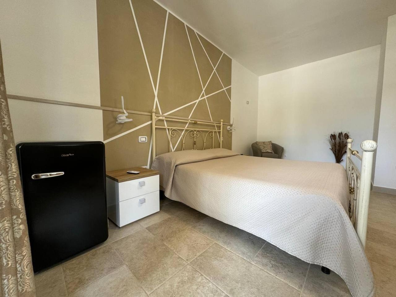 Allivigne Rooms & Pool โปลีญาโนอามาเร ภายนอก รูปภาพ