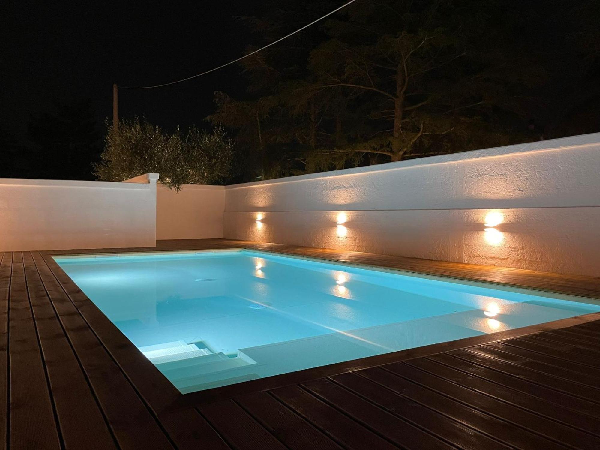 Allivigne Rooms & Pool โปลีญาโนอามาเร ภายนอก รูปภาพ